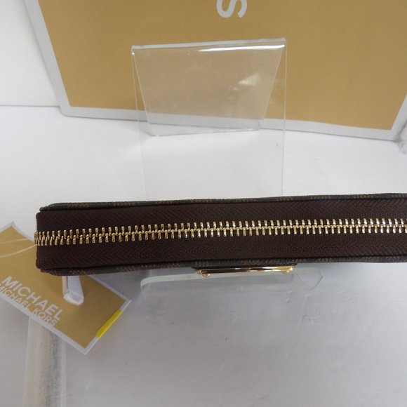 NWT MICHAEL Michael Kors Women's Large Electronics - Picture 3 of 9